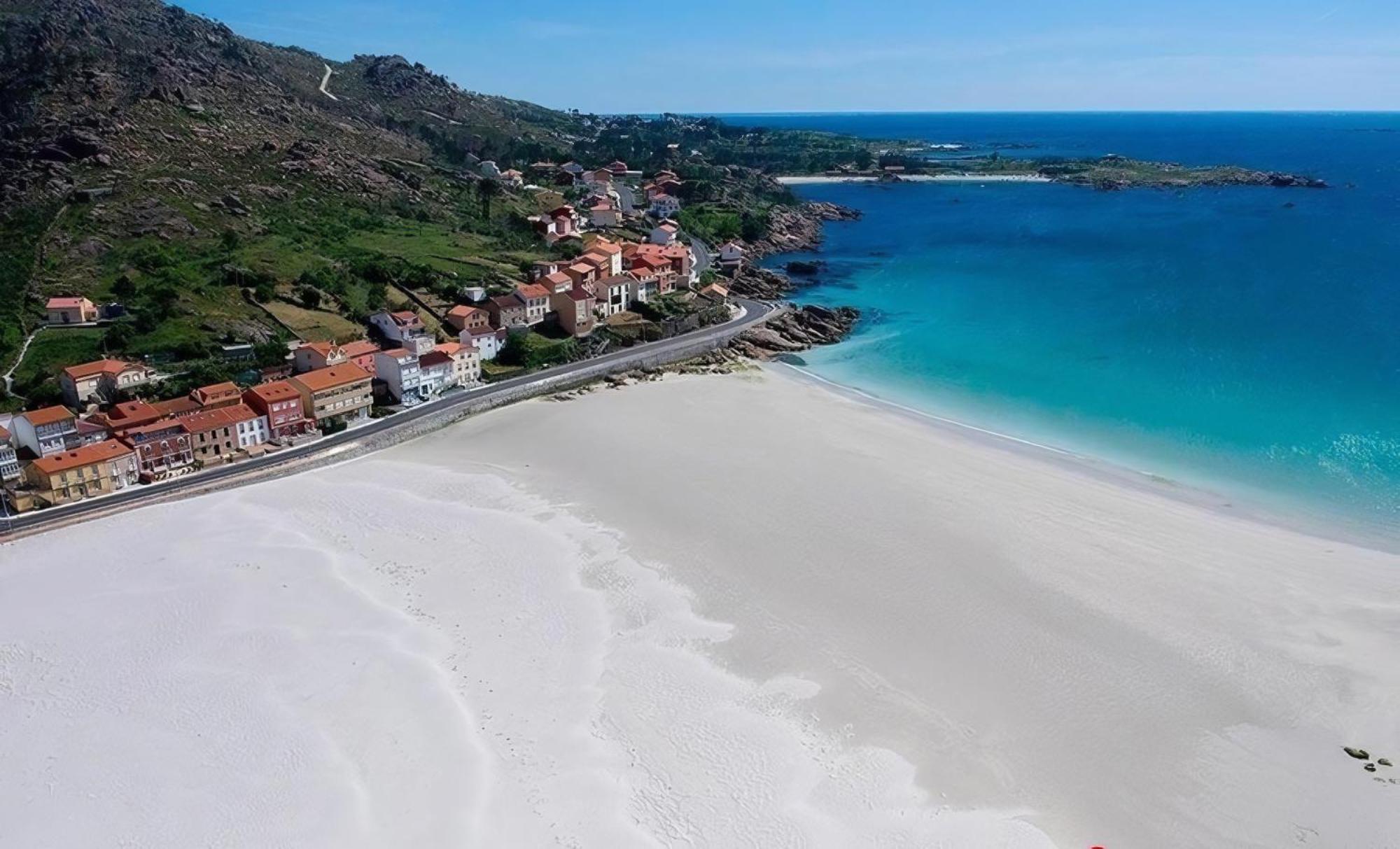 Acogedor Atico A Pie De Mar Y Montana. Lägenhet O Pindo Exteriör bild